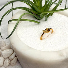 knotty girl ring