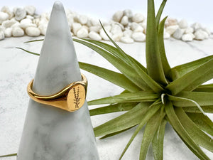 lavender signet ring