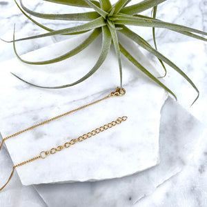 delicate teardrop layering necklace