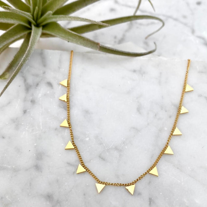 delicate triangle layering necklace