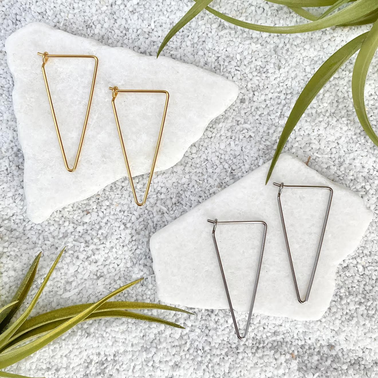 triangle wire hoops