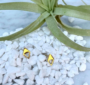 hollow diamond studs